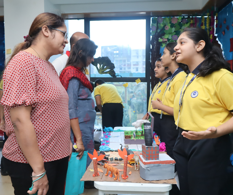 the universal school ghatkopar